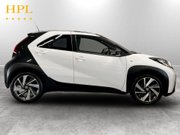 Toyota Aygo X 1.0 VVT-i Edge Hatchback 5dr Petrol x-shift Euro 6 (s/s) (72 ps) Cruise Co 8