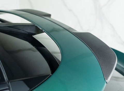 Aston Martin DBX 707 34