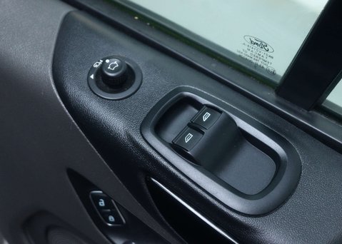 Ford Transit Custom 2.0 Transit Custom 300 Limited EcoBlue 5dr 34