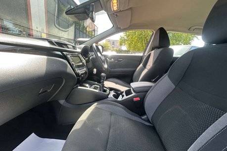 Nissan Qashqai 1.5 dCi Acenta Premium SUV 5dr Diesel Manual Euro 6 (s/s) (115 ps) 17