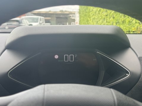 DS 3 E-TENSE 50kWh Performance Line + Crossback 5dr Electric Auto (136 ps) 17