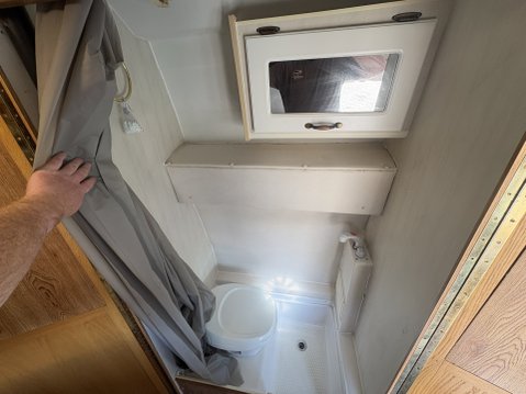 Dodge Ram GREAT WEST 4 BERTH CAMPER VAN MOTORHOME AMERICAN RV 14