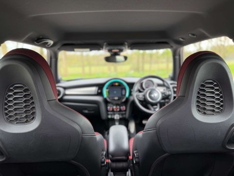 Mini Hatch 2.0 John Cooper Works Auto 3dr 20