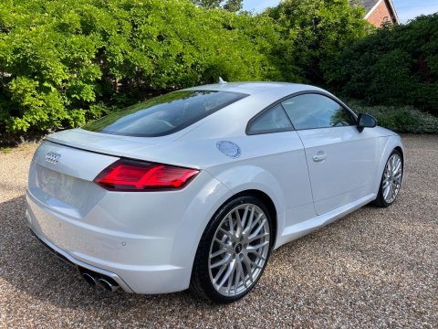 Audi TT 2.0 TFSI Coupe 3dr Petrol Manual quattro Euro 6 (s/s) (310 ps) 10