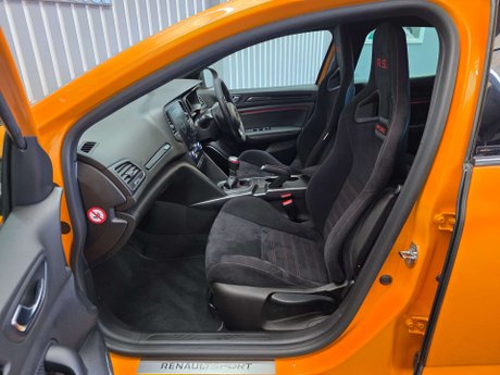 Renault Megane 1.8T R.S.300 Trophy Hatchback 5dr Petrol Manual Euro 6 (s/s) (300 ps) 25