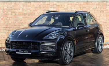 Porsche Cayenne Turbo 8
