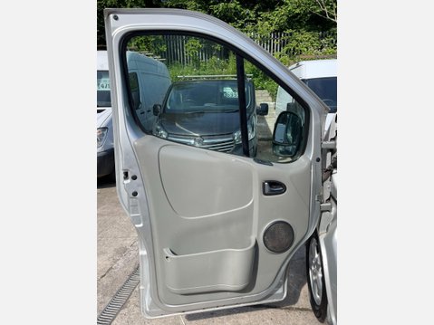 Vauxhall Vivaro 2.0 2900 CDTi Sportive Panel Van 4dr Diesel Manual FWD L3 (195 g/km, 113 bh 29