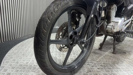 Yamaha YBR 125 2013 28K COMMUTER LEARNER BIKE SPARES OR REPAIR 125CC 10