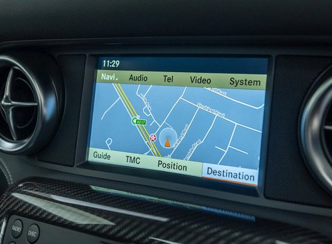 Mercedes-Benz SLS AMG 18