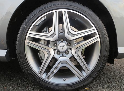 Mercedes-Benz M Class AMG 7