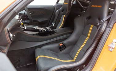 Mercedes-Benz Amg GT BLACK SERIES 17