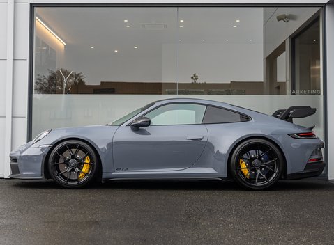 Porsche 911 GT3 (992) 3