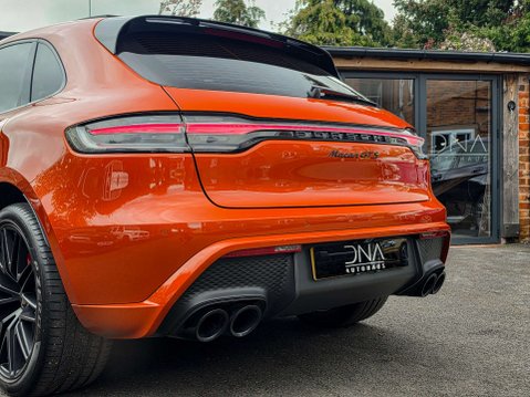 Porsche Macan 2.9 Macan GTS Semi-Auto 4WD 5dr 16