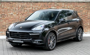 Porsche Cayenne Turbo 6