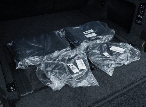 Land Rover Range Rover P460e Autobiography LWB 36