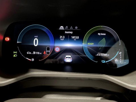 Renault Clio 1.6 E-TECH E-Tech engineered Hatchback 5dr Petrol Hybrid Auto Euro 6 (s/s) 14