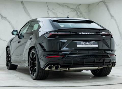 Lamborghini Urus S 7