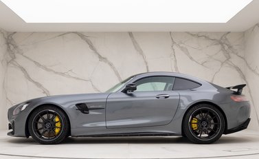 Mercedes-Benz AMG GT R GT R Premium 2