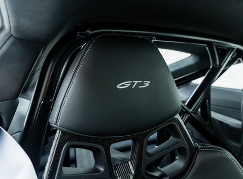 Porsche 911 GT3 (992) 13