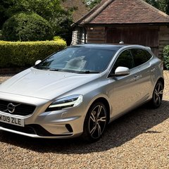 Volvo V40 T3 R-DESIGN EDITION 4