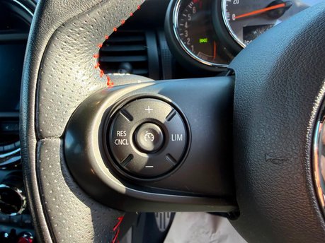 Mini Hatch 1.5 Cooper Sport Steptronic Euro 6 (s/s) 5dr 26