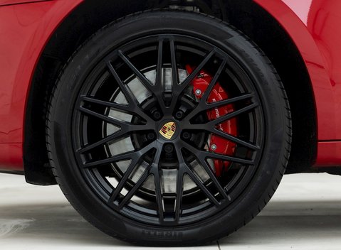 Porsche Macan GTS 8
