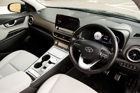 Hyundai KONA ULTIMATE