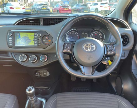Toyota Yaris 1.5 Yaris Icon Tech VVT-i 5dr 18