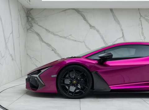 Lamborghini Revuelto 42