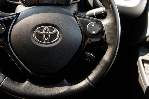 Toyota Aygo VVT-I X-PLAY 20