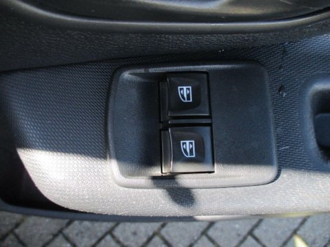 Dacia Sandero 1.0 SCe Ambiance Euro 6 5dr 35