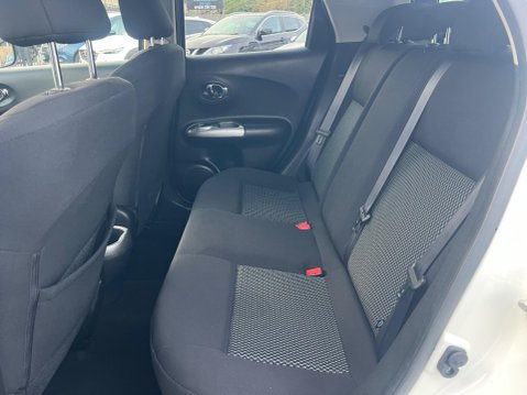Nissan Juke 1.2 DIG-T Acenta Euro 6 (s/s) 5dr 28
