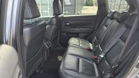 Mitsubishi Outlander 2.4h TwinMotor 13.8kWh 4h SUV 5dr Petrol Plug-in Hybrid CVT 4WD Euro 6 (s/s 16