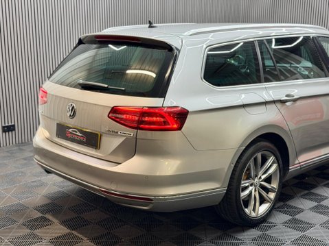 Volkswagen Passat 2.0 TDI BlueMotion Tech GT Euro 6 (s/s) 5dr 10