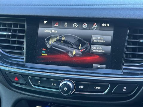 Vauxhall Insignia 2.0 Turbo D BlueInjection Elite Nav Sports Tourer Auto Euro 6 (s/s) 5dr 19