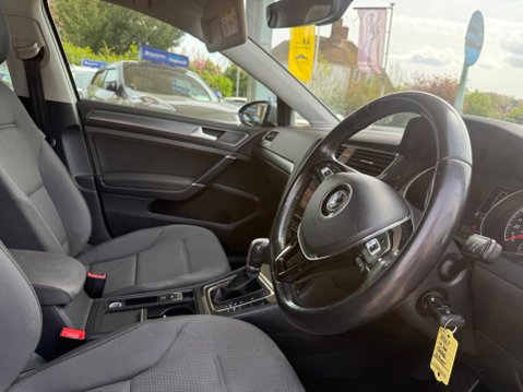Volkswagen Golf 1.4 TSI BlueMotion Tech SE Nav DSG Euro 6 (s/s) 5dr 13