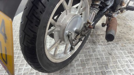 Ajs JS125 6C CUSTOM 125CC SPARES OR REPAIR PROJECT BIKE LEARNER 125 21