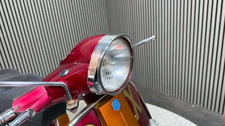 Piaggio Vespa Douglas 125 2002 SHOWING 1,563 MILES GOOD RUNNING GEARED SCOOTER 125CC 8