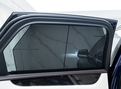 Bentley Bentayga V8 First Edition LHD 40