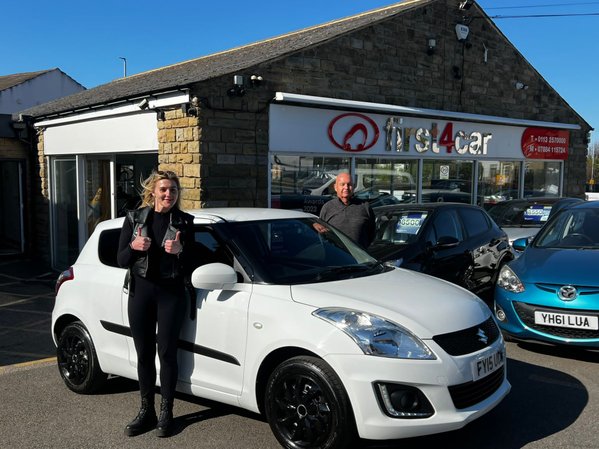Paris collecting her new car