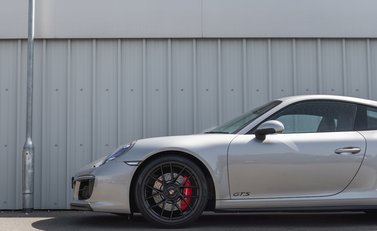 Porsche 911 (991.2) Carrera GTS 24
