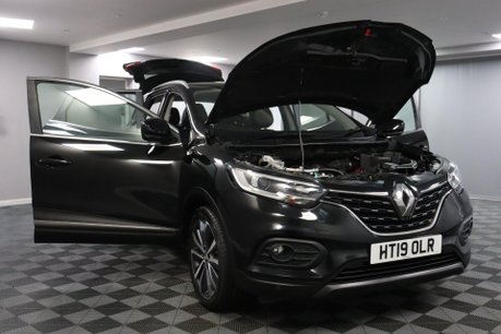 Renault Kadjar ICONIC TCE 15