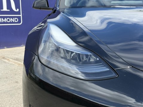 Tesla Model 3 Saloon 4dr Electric Auto RWD (241 bhp) 12