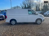 Volkswagen Transporter SWB L1H1 Low Roof Highline T28 Air Con Alloys Sensors EURO 6 5