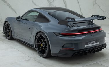 Porsche 911 GT3 (992) 12