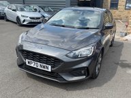 Ford Focus ST-LINE EDITION MHEV 5