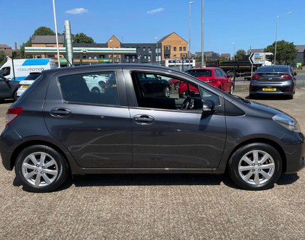 Toyota Yaris 1.0 Yaris TR VVT-i 5dr 10