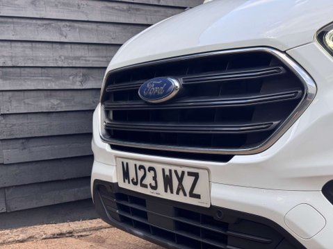 Ford Transit Custom 2.0 Transit Custom 300 Limited EcoBlue 5dr 23