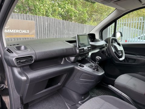 Peugeot Partner BLUEHDI PROFESSIONAL PREMIUM PLUS L1 18