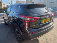 Nissan Qashqai N-CONNECTA DIG-T 6